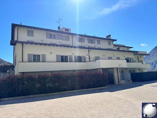 appartamento in vendita a Canzo