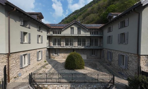 appartamento in vendita a Canzo