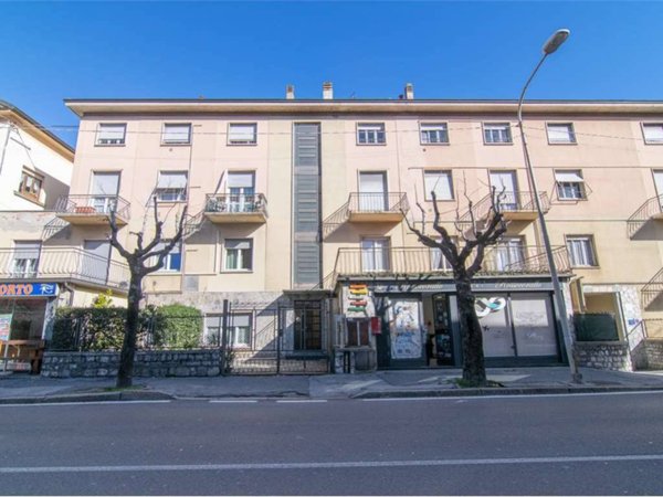 appartamento in vendita a Canzo