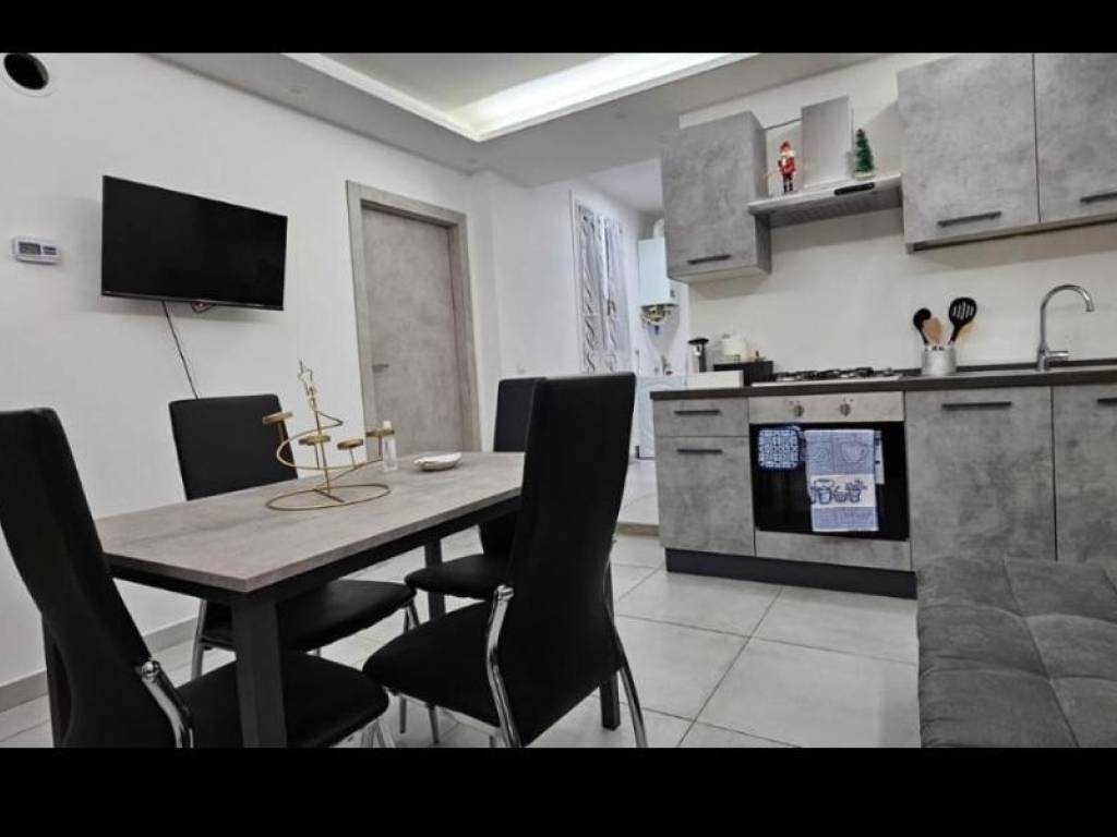 appartamento in vendita a Canzo