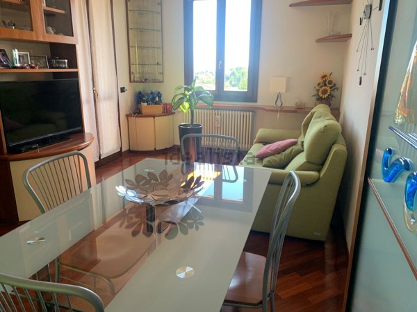 appartamento in vendita a Capiago Intimiano