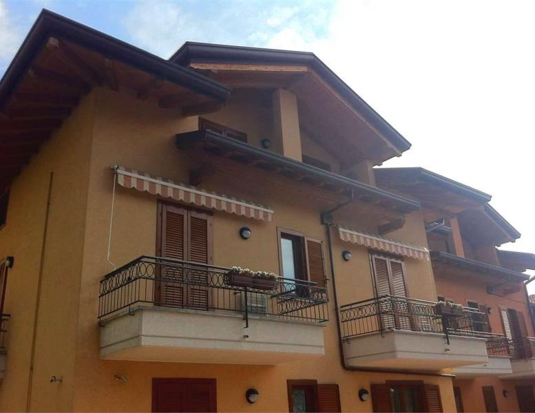 appartamento in vendita a Capiago Intimiano in zona Olmeda