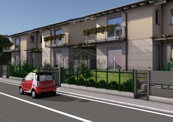 casa indipendente in vendita a Capiago Intimiano