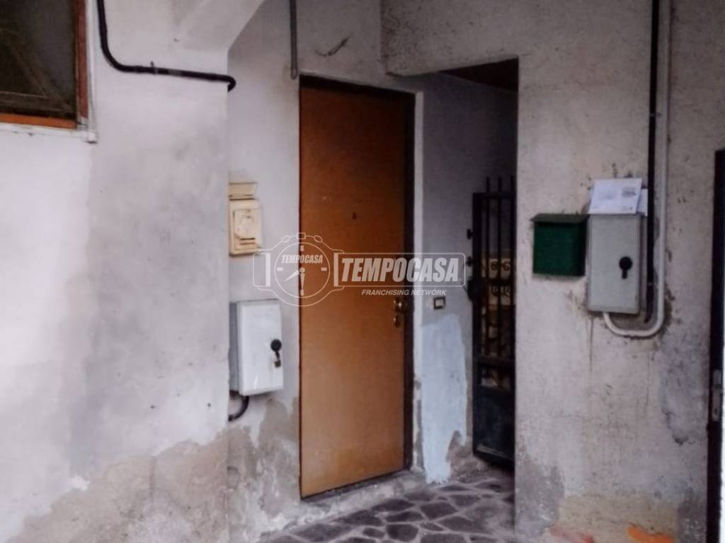 appartamento in vendita a Capiago Intimiano in zona Olmeda