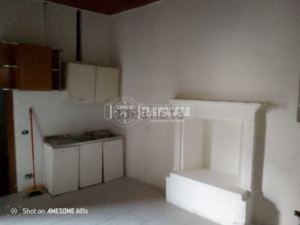 appartamento in vendita a Capiago Intimiano