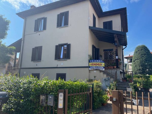 appartamento in vendita a Capiago Intimiano in zona Olmeda