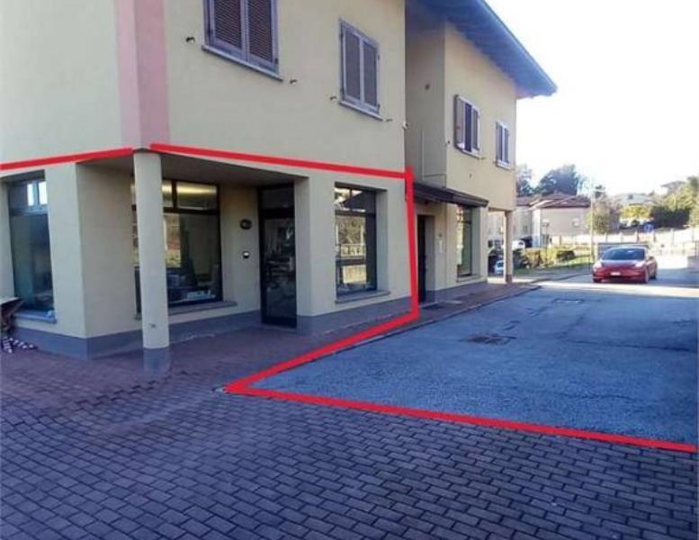 ufficio in vendita a Capiago Intimiano