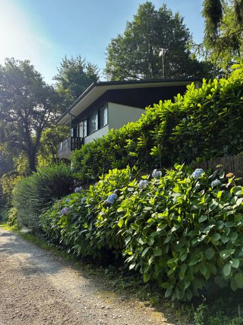 casa indipendente in vendita a Capiago Intimiano