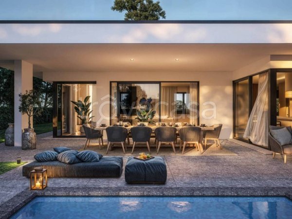 casa indipendente in vendita a Capiago Intimiano