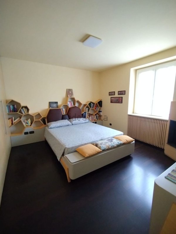 appartamento in vendita a Capiago Intimiano