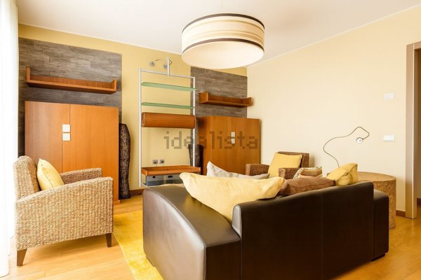 appartamento in vendita a Capiago Intimiano