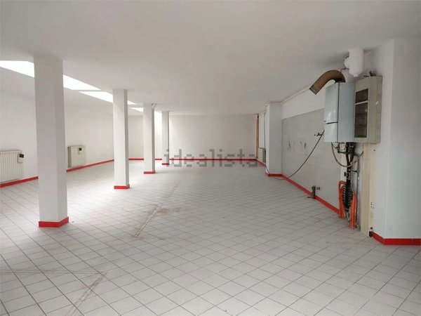 casa semindipendente in vendita a Capiago Intimiano