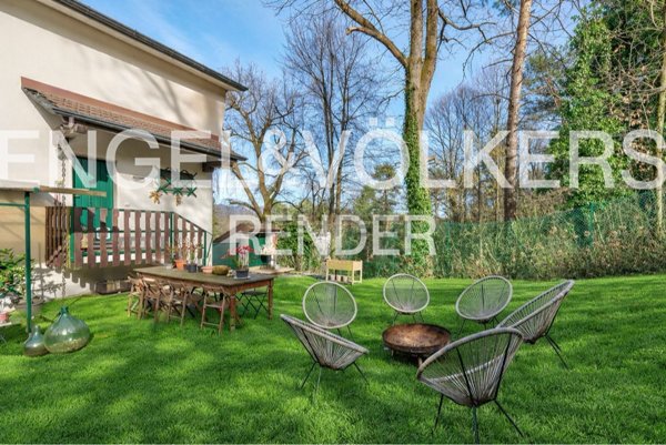 appartamento in vendita a Capiago Intimiano