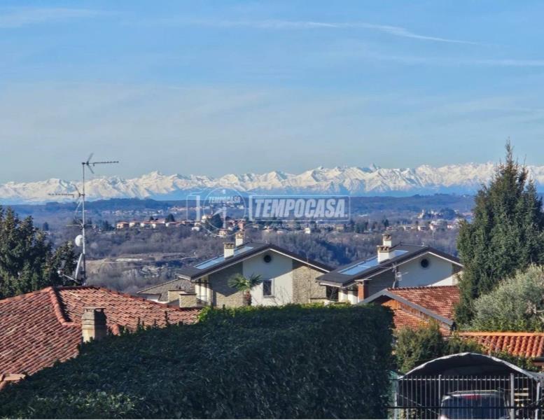 casa indipendente in vendita a Capiago Intimiano in zona Olmeda
