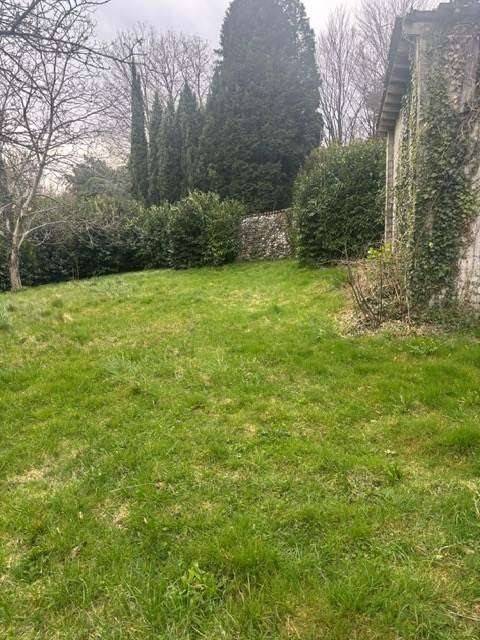 terreno edificabile in vendita a Capiago Intimiano