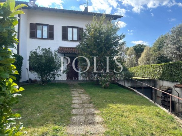 casa indipendente in vendita a Capiago Intimiano in zona Olmeda