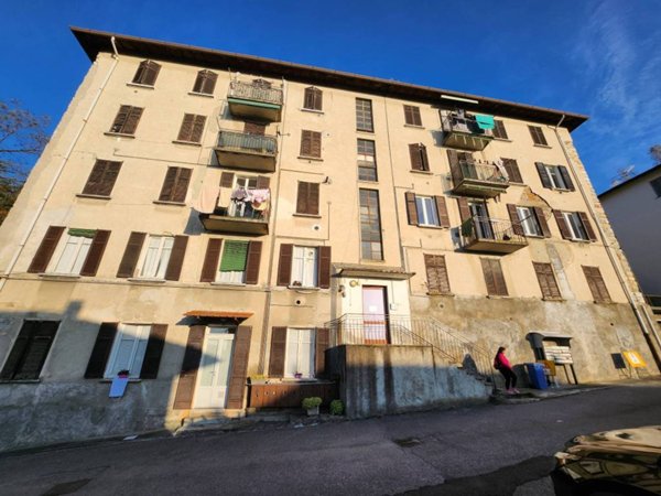 appartamento in vendita a Capiago Intimiano in zona Olmeda