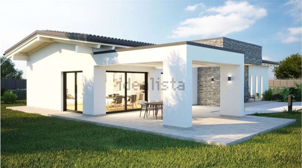 casa indipendente in vendita a Capiago Intimiano