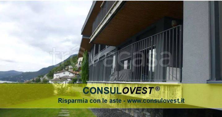 appartamento in vendita a Carate Urio