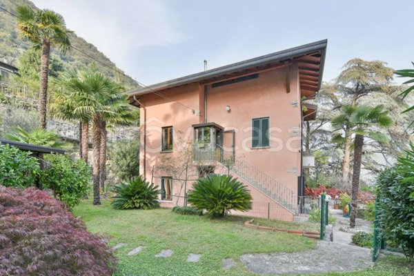 casa indipendente in vendita a Carate Urio