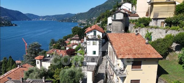 casa indipendente in vendita a Carate Urio