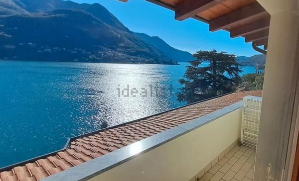 appartamento in vendita a Carate Urio