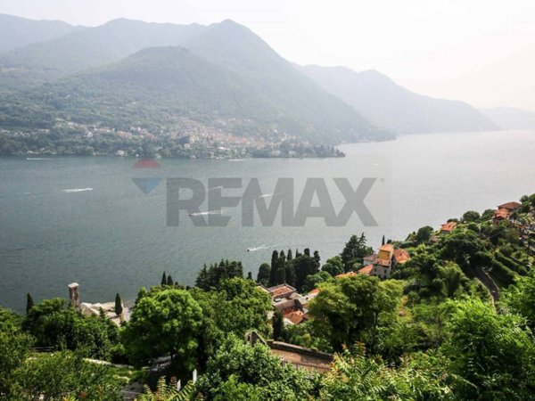 casa indipendente in vendita a Carate Urio