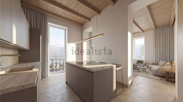 appartamento in vendita a Carate Urio
