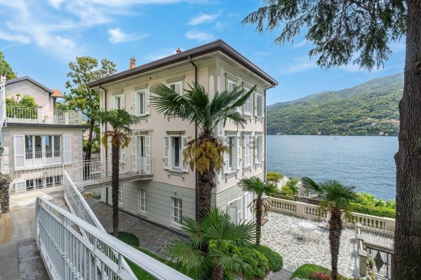 casa indipendente in vendita a Carate Urio