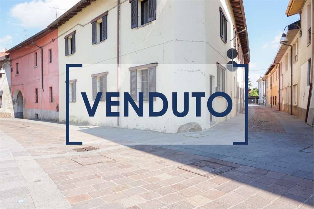 appartamento in vendita a Carbonate