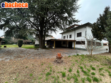casa indipendente in vendita a Carbonate