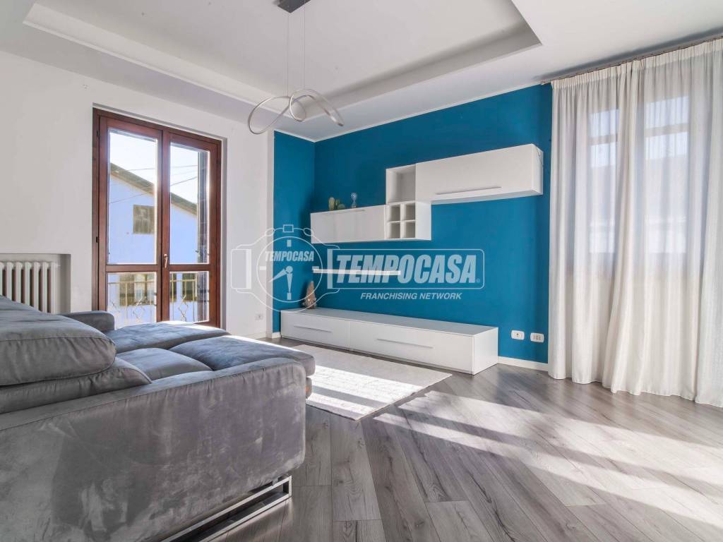 appartamento in vendita a Carbonate