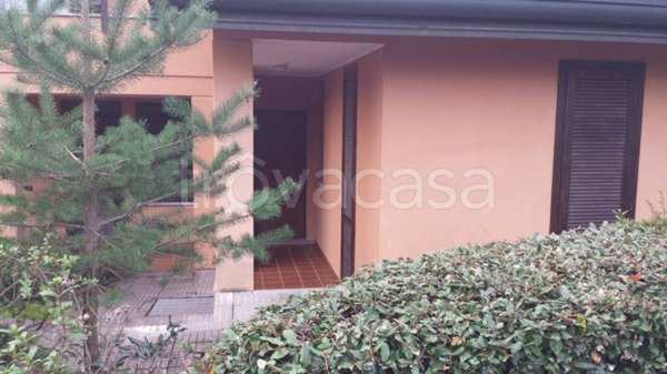 casa indipendente in vendita a Carbonate in zona La Pinetina