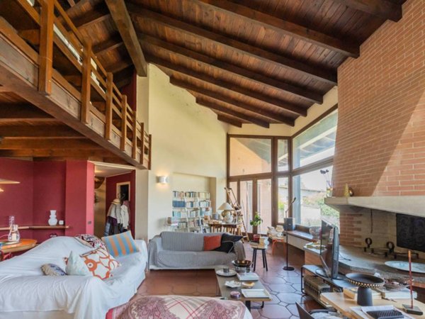 casa indipendente in vendita a Carbonate in zona Cascina Cipollina