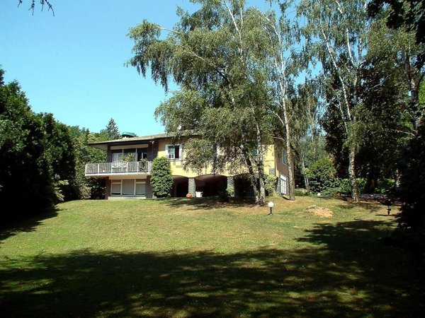casa indipendente in vendita a Carimate