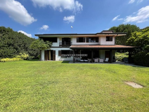 casa indipendente in vendita a Carimate