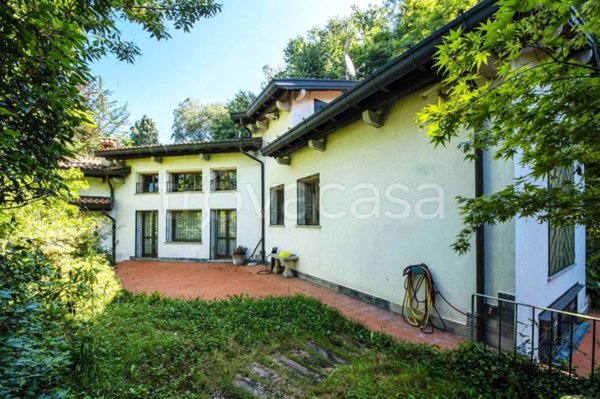 casa indipendente in vendita a Carimate