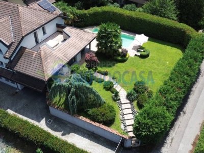 casa indipendente in vendita a Carimate