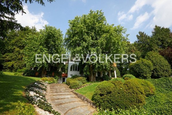 casa indipendente in vendita a Carimate