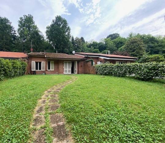 casa indipendente in vendita a Carimate