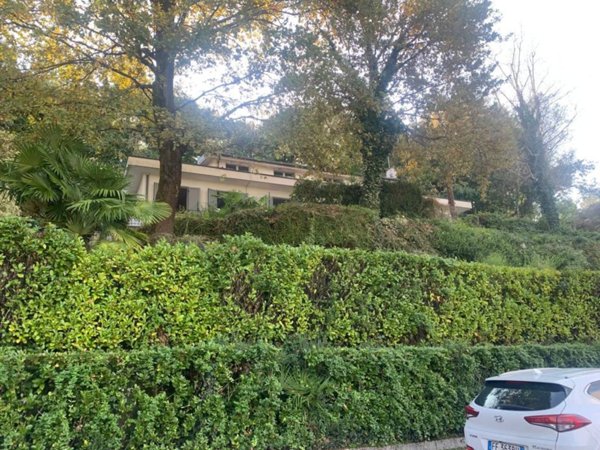 casa indipendente in vendita a Carimate