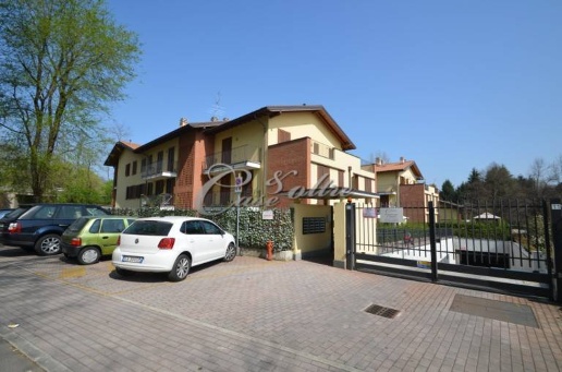 appartamento in vendita a Carimate