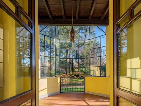 villa in vendita a Carimate