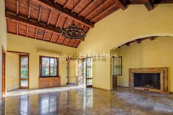 villa in vendita a Carimate