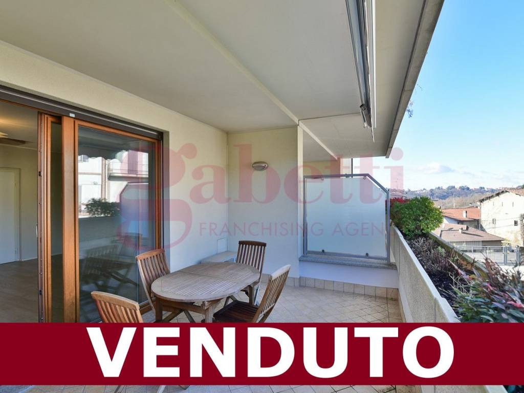 appartamento in vendita a Carimate
