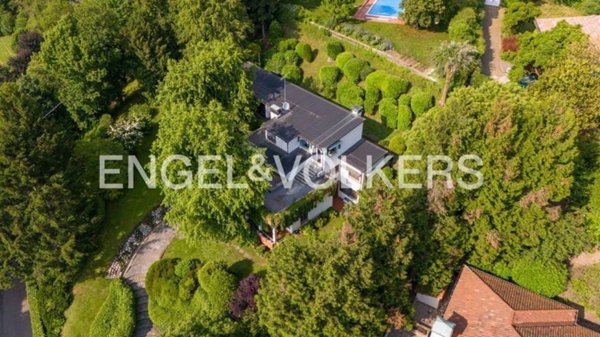 casa indipendente in vendita a Carimate