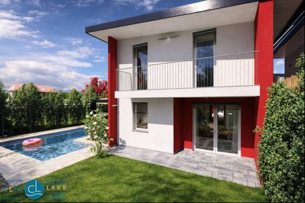 casa indipendente in vendita a Carimate in zona Montesolaro