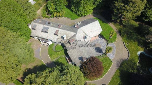 villa in vendita a Carimate