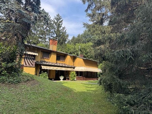 casa indipendente in vendita a Carimate