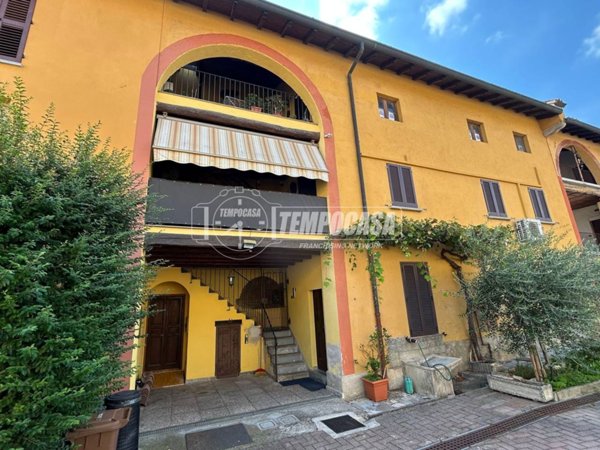appartamento in vendita a Carimate